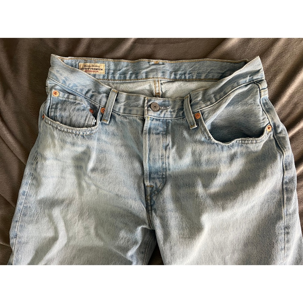 Levis Premium 501 90s Jeans Light Wash Distressed Straight Leg Denim 31x30